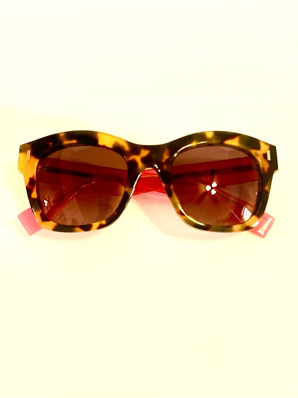 Fendi Tortoiseshell Sunglasses with Brown Lenses new without tags